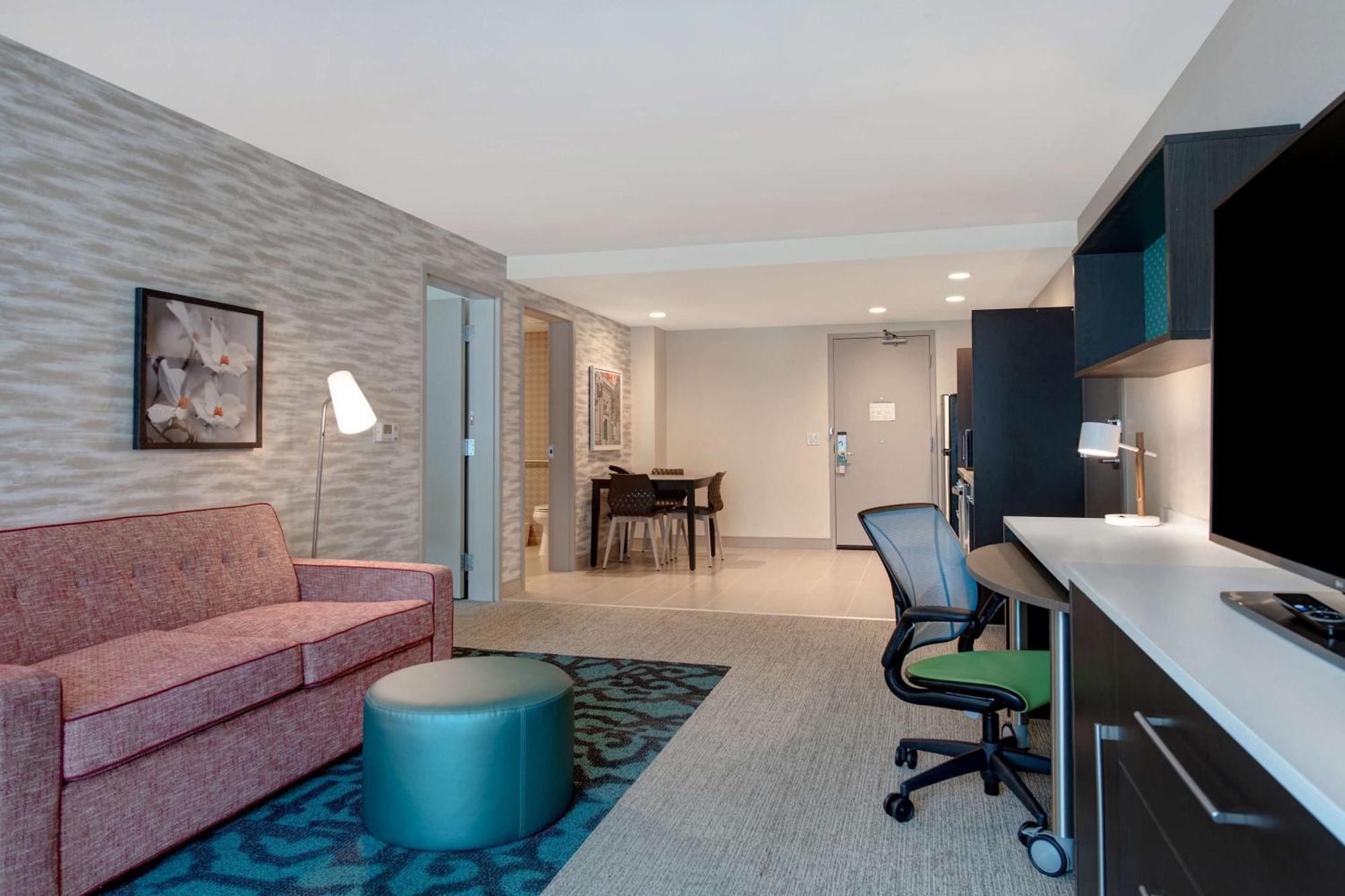 Hotel Home2 By Hilton North 3*