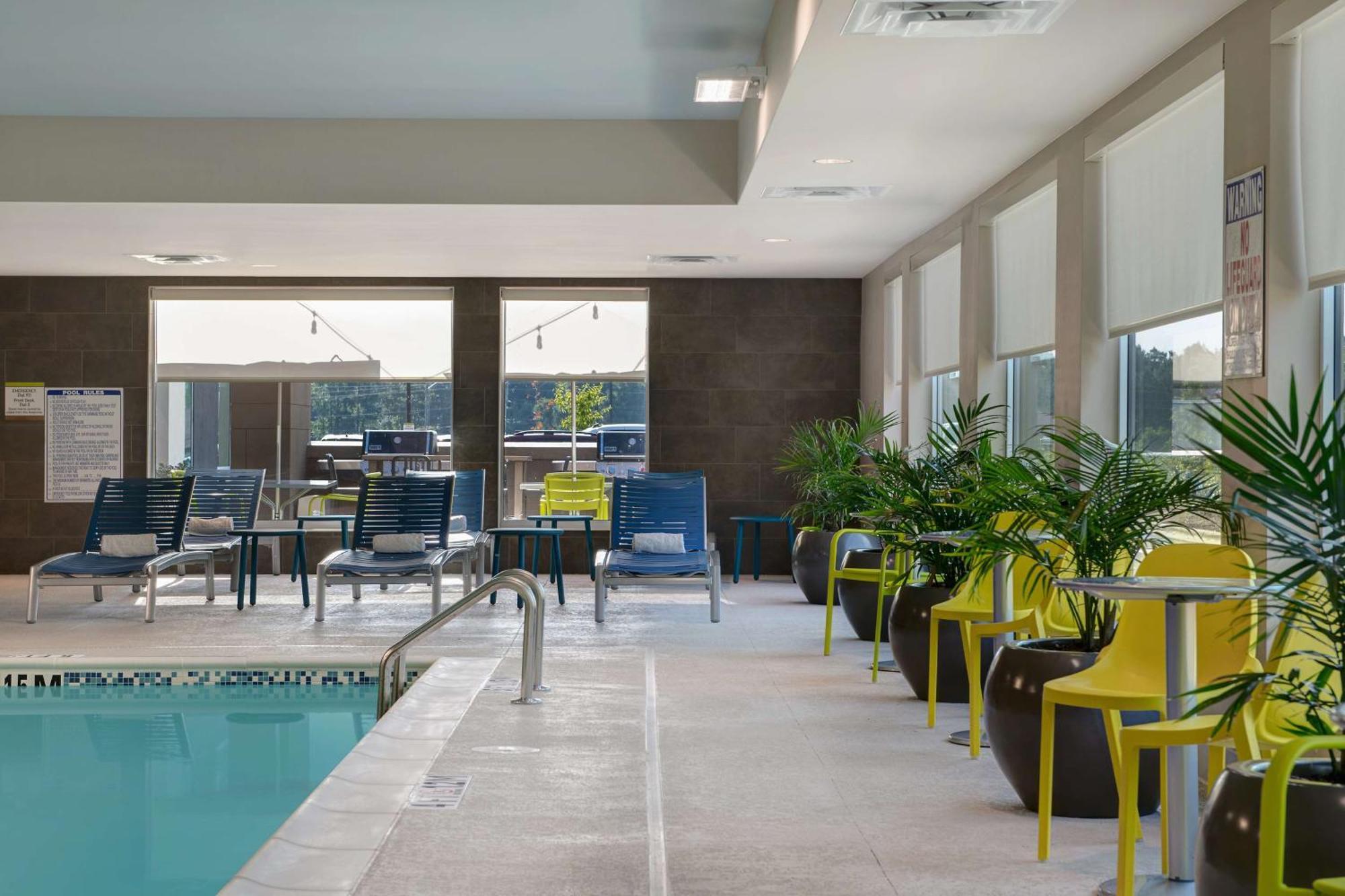 Home2 By Hilton North Hotel Fayetteville