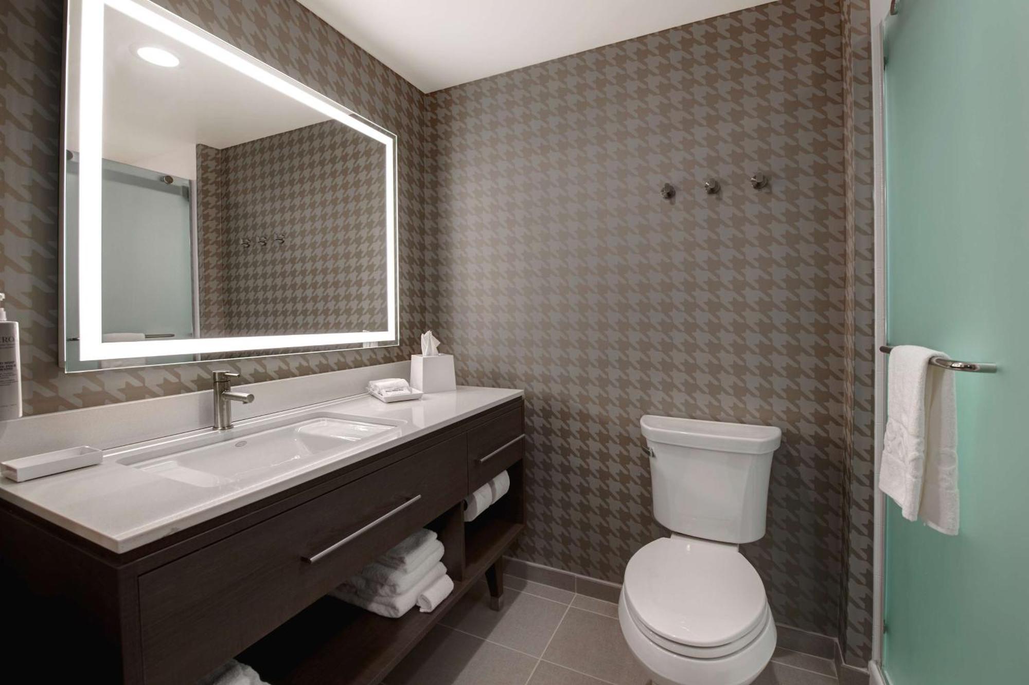Home2 Suites By Hilton North Hotel Fayetteville