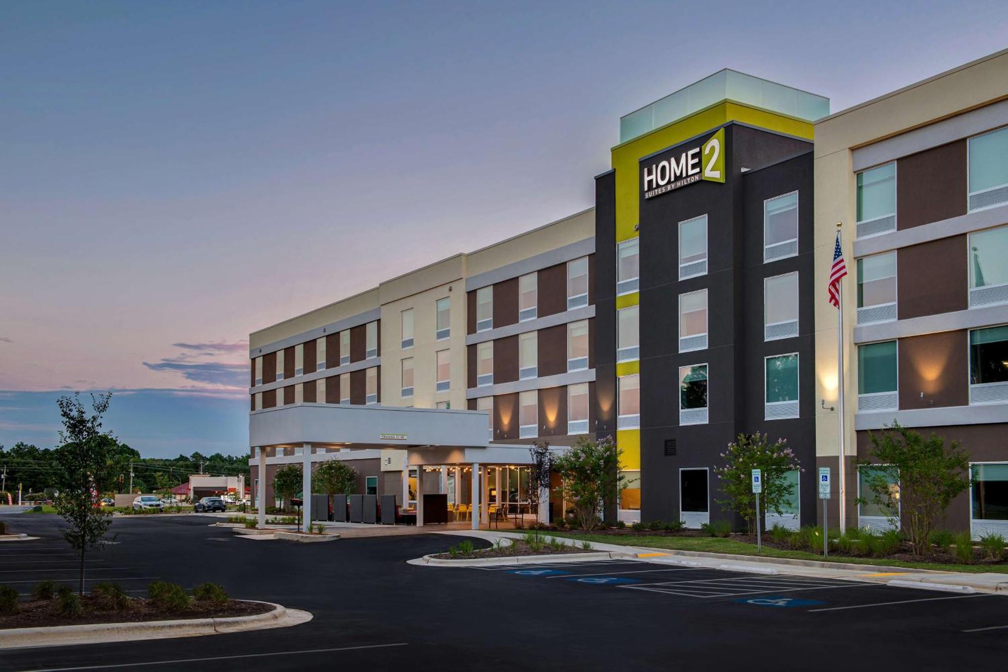 Home2 Suites By Hilton North 3*